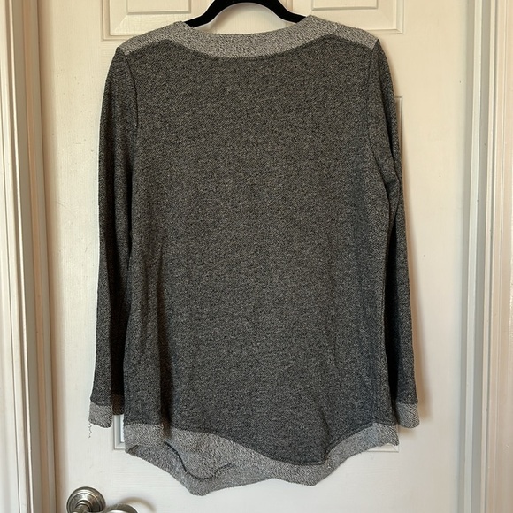 Zenergy -Chico’s gray terry zipper shoulder asymmetrical hem top size L / 12 - Picture 3 of 5